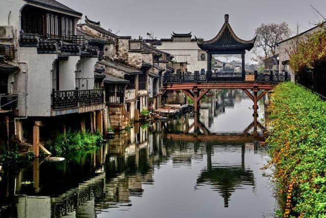 逃离拼图花园